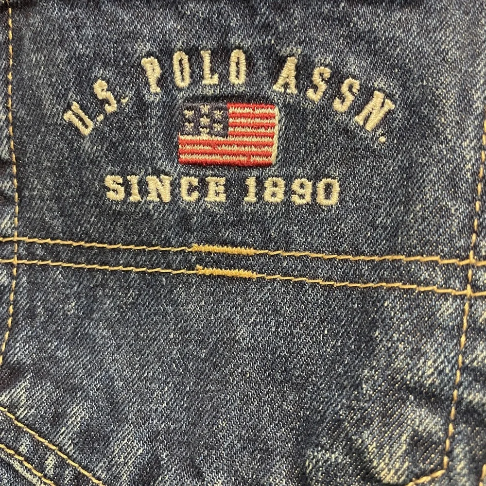 Vintage U.S. ASSN Men Relax, Fit Straight Loose Fit Jeans. Size 34W 32L $175.
